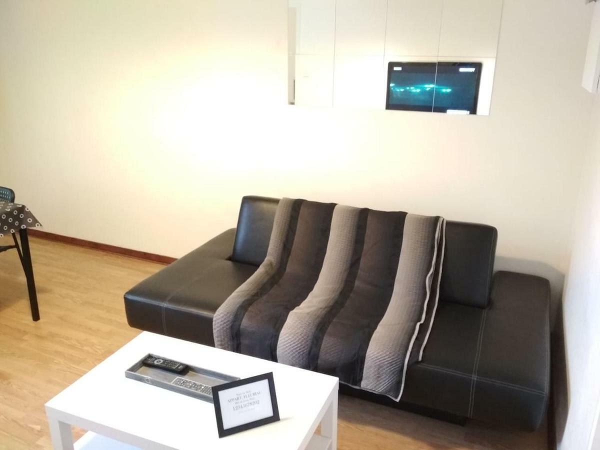 Appart Calme & Moderne Au Coeur De La Ville + Wifi Ла Рошел Екстериор снимка