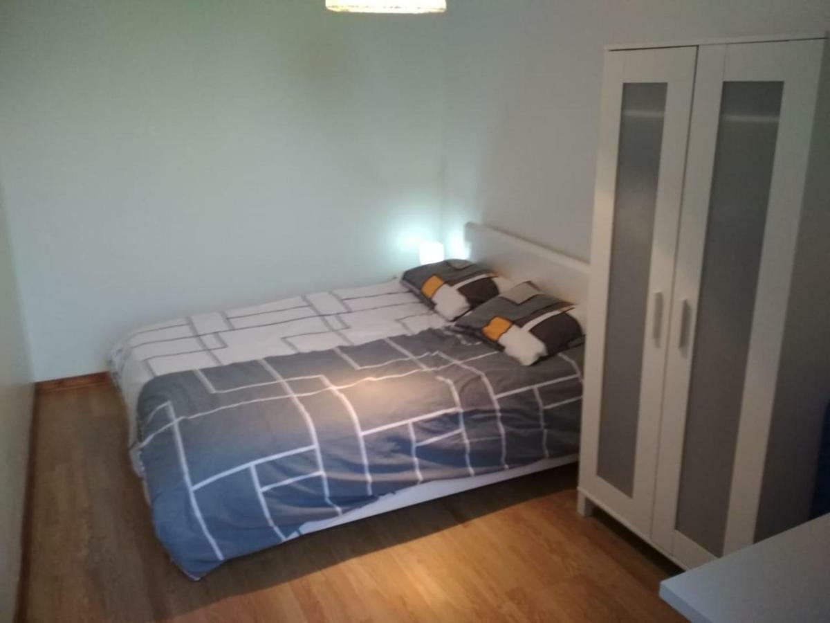 Appart Calme & Moderne Au Coeur De La Ville + Wifi Ла Рошел Екстериор снимка